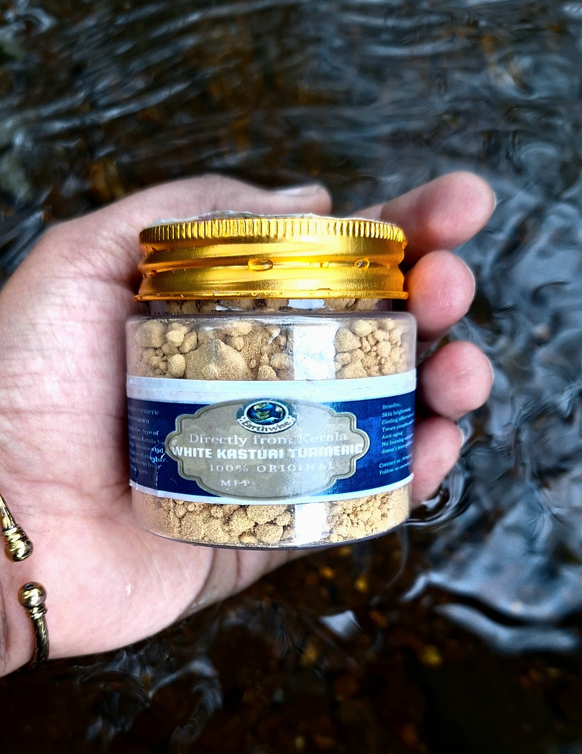 White Kasturi Turmeric / Musk Turmeric